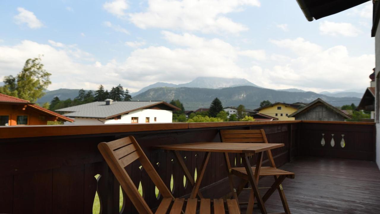 80 M2 Haushaelfte, 3 Zimmer, Parkplaetze, Bis 6 Pers Apartment Waengle Luaran gambar